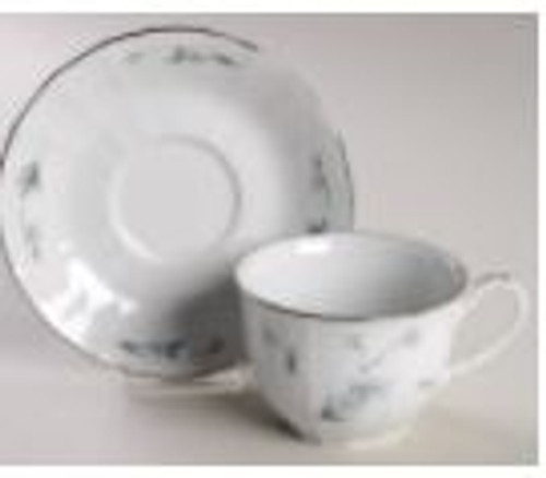 Quentin Noritake Cup And Sauce