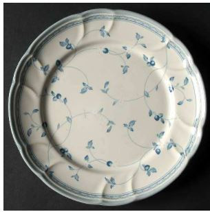 Strawberry Delight Round Salad Plate