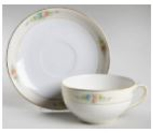 The Sedan Noritake Dinner Plat