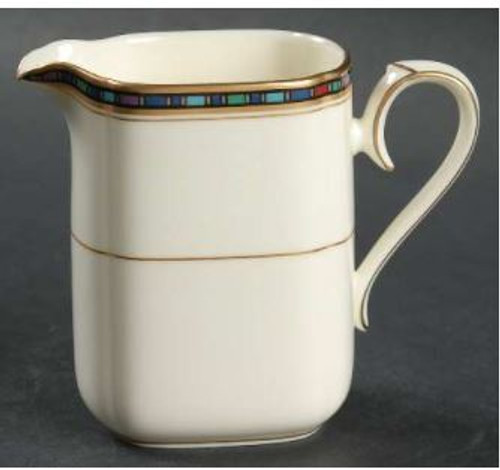 Vancouver Gold Noritake Creame