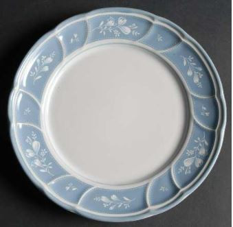 Victory Blue Round Salad Plate
