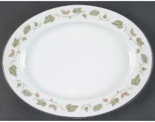 Vineyard Noritake Small Platte
