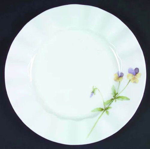 Affection Mikasa Dinner Plate