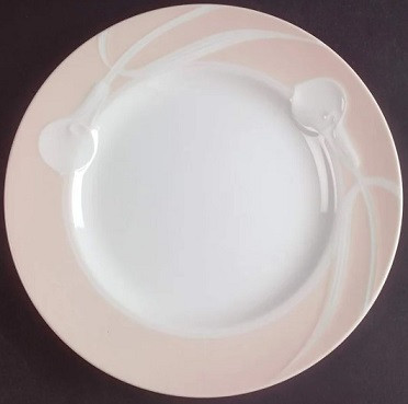 Classic Flair Peach Round Salad Plate