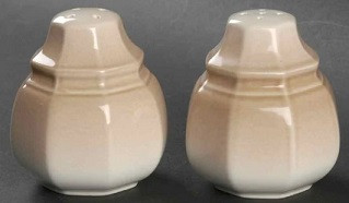 Country Peach Salt and Pepper Shaker