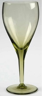 Elegant Green Wine Goblet