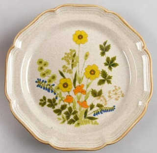 Fresh Floral Dinner Plate