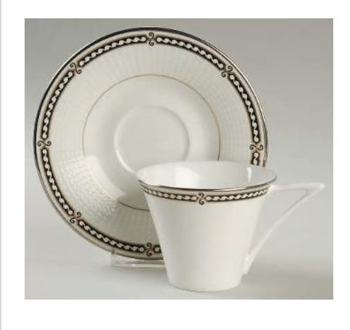 Kingsford Mikasa Cup And Sauce