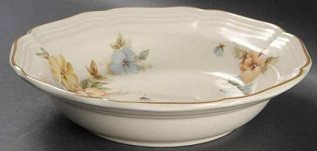 Pansies Rim Soup or Pasta Bowl