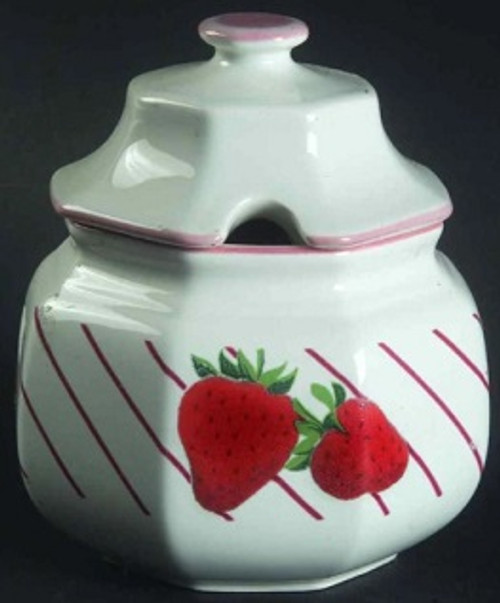 Strawberries Mikasa Sugar