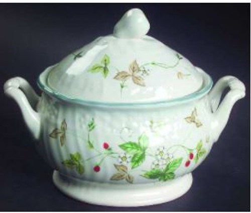 Strawberry Fair Mikasa Sugar