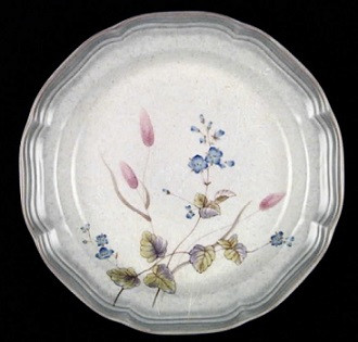 Strolling Round Salad Plate