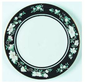 Intrigue Round Salad Plate