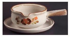 Serenade Gravy Boat and Stand
