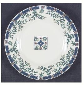 Sylvan Court Round Salad Plate