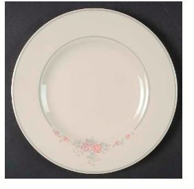 Trousseau Round Salad Plate