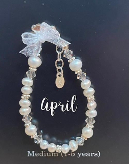 Birthstone Bracelet W Pearls April Small 0   12 Months