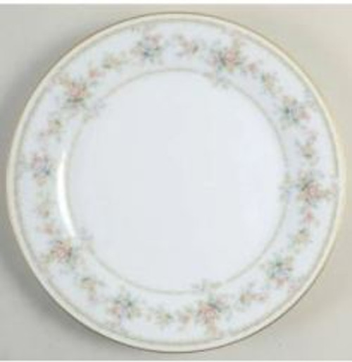 Applique Noritake Dinner Plate