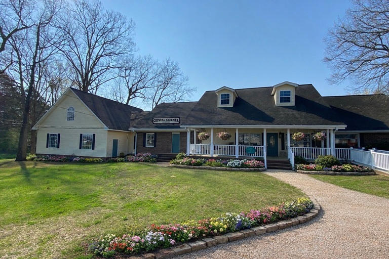 Welcome to Crystal Corner!