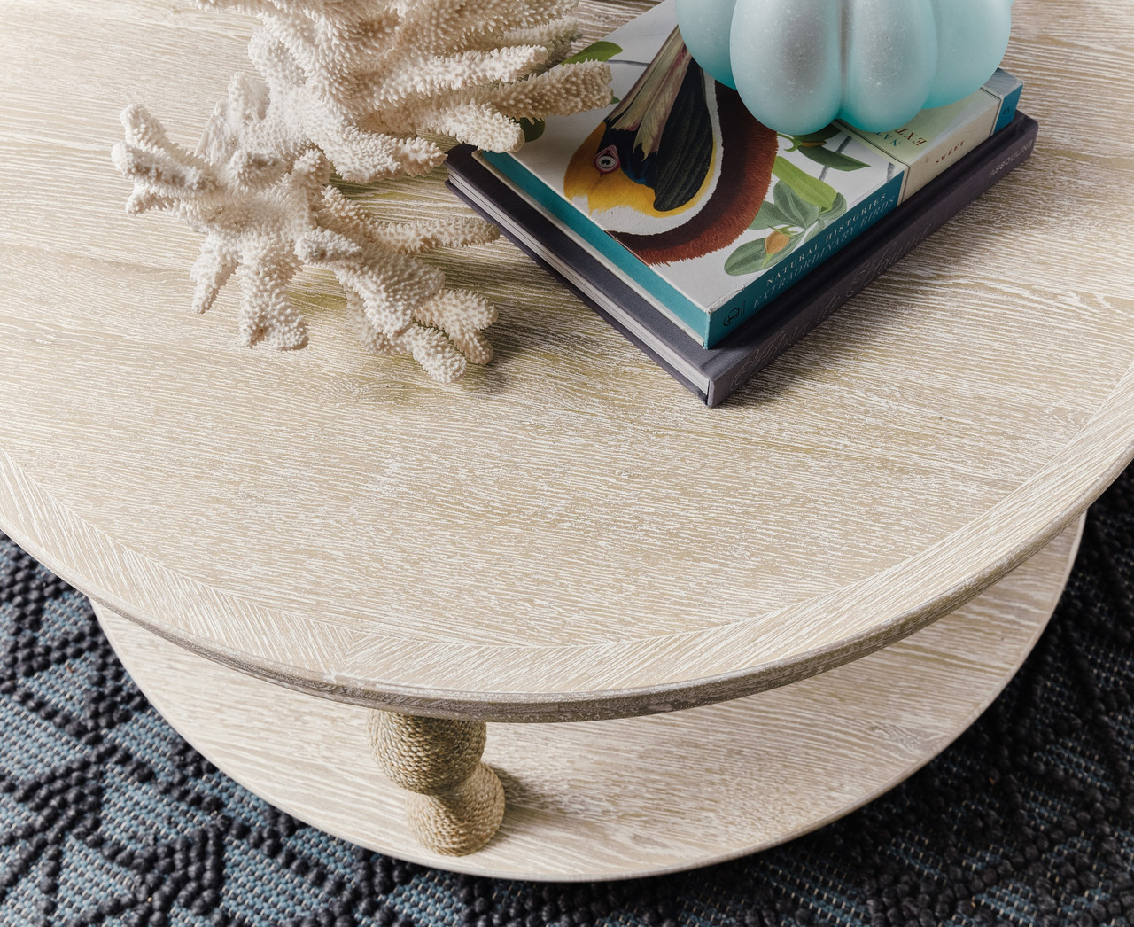 Hooker Furniture Serenity Bahari Cocktail Table - Thumbnail 5