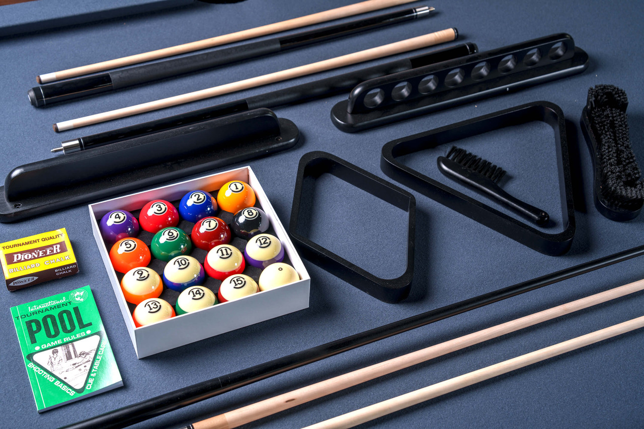 Doc & Holliday Luxury Billiards Accessories Kit