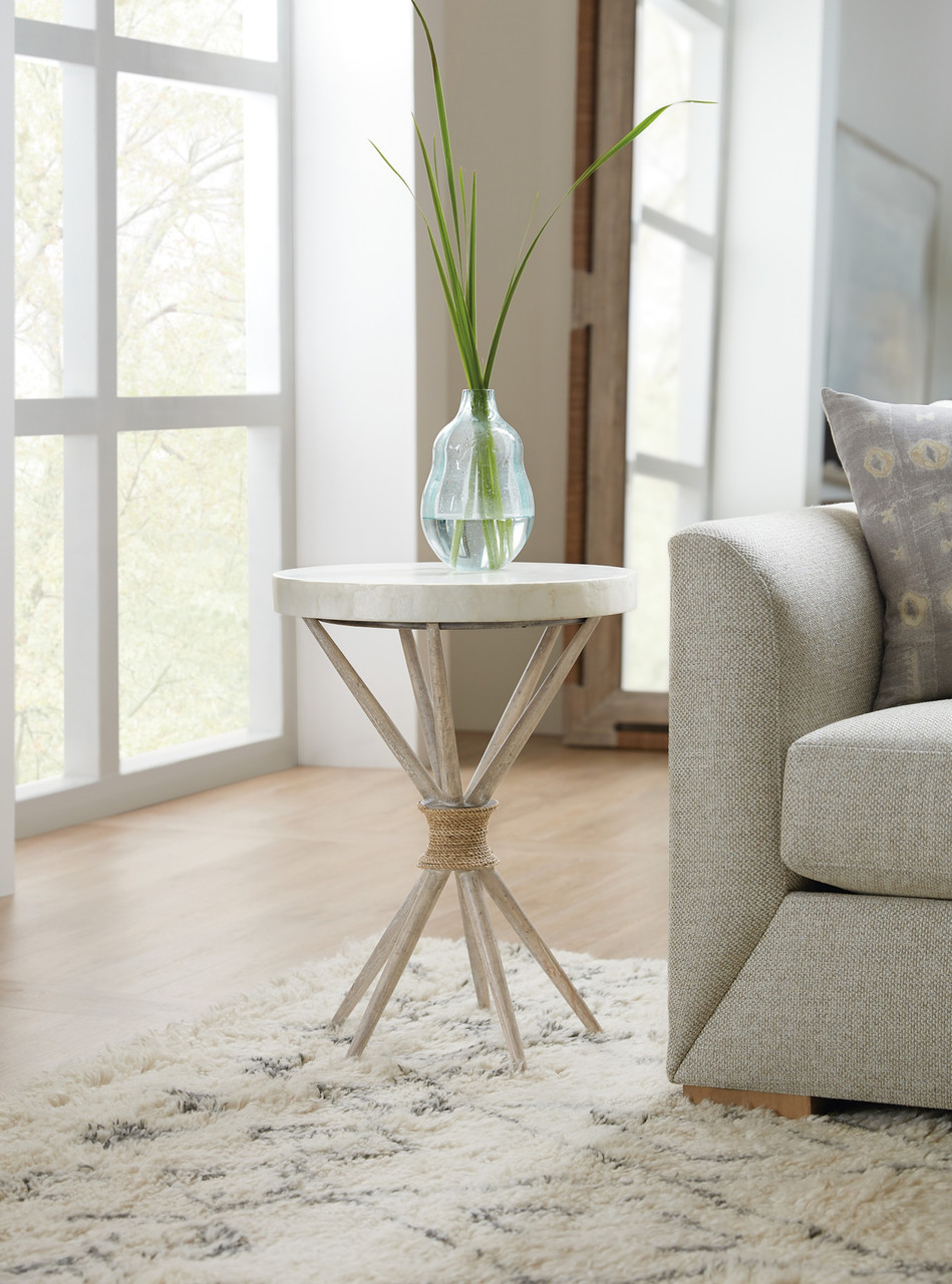 Hooker Furniture Amani Accent Table - Thumbnail 3