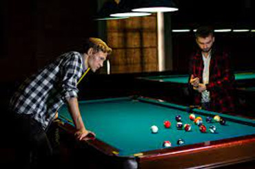 What Is the Average Cost to Refelt a Pool Table?