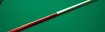 What Makes a High-Quality Pool Cue? Materials, Construction & Feel
