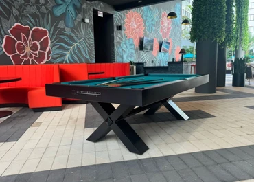 What Features Should a Modern Pool Table Have?