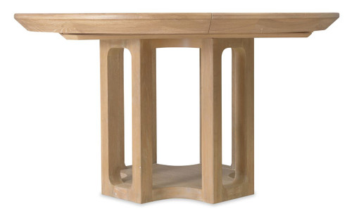 Hooker Furniture Banyon Bay Round Dining Table with One 18-inch Leaf