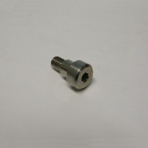 803140-029 SCREW, SHIELDR, .188 X .25 10-32