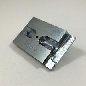 570071-001 PLATE, SOLENOID, PLUNGER, W/PINS