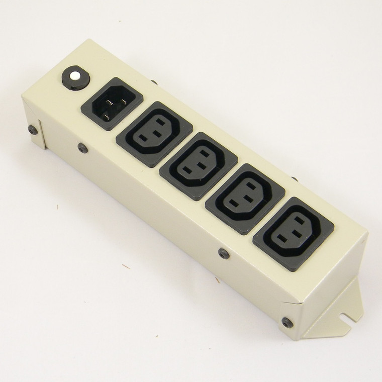 806349-001 POWER STRIP, 4-IEC 320, 10 A, 250V