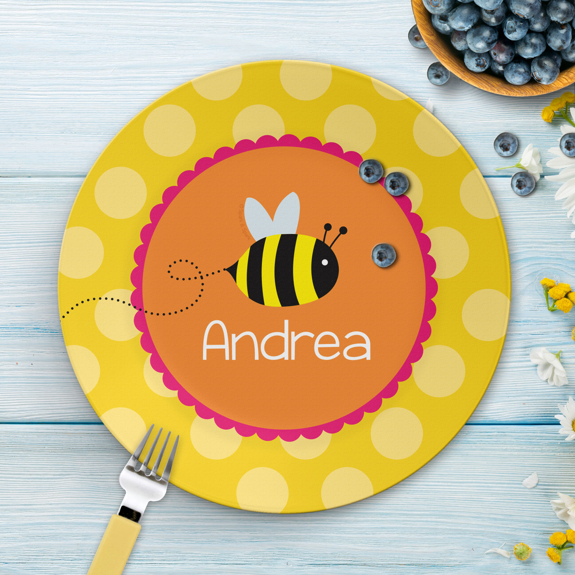 Fly Little Bee Kids Plates