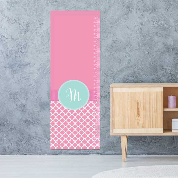 Pretty Pink Quatrefoil Growth Chart