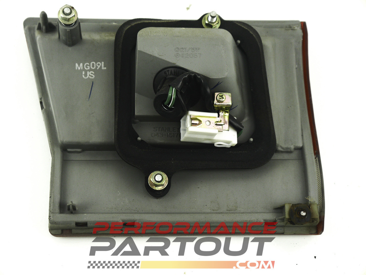 Tail Light Inner Left Driver 91 GVR4