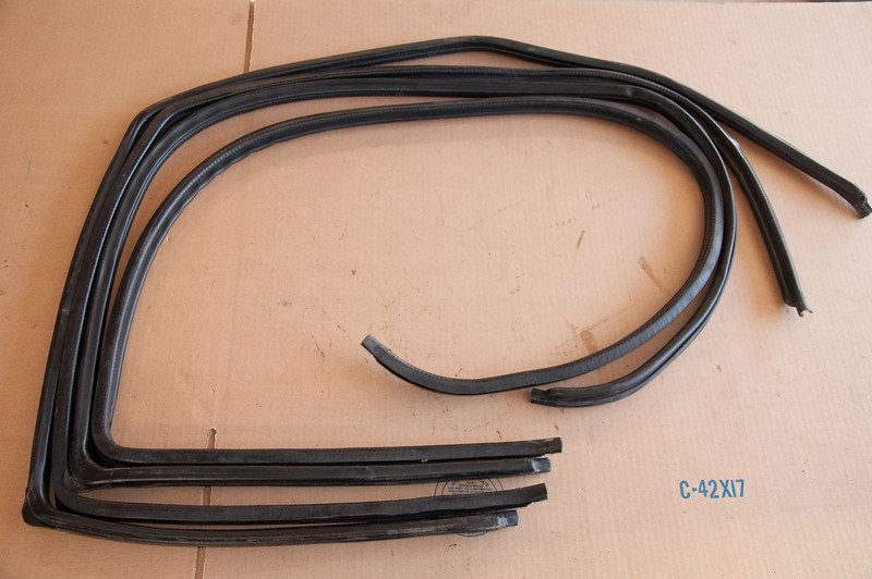 Door jam weather strip set GVR4