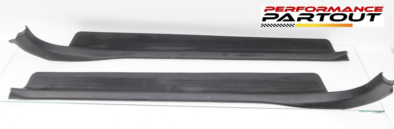 Door sill carpet trim 2G DSM Black