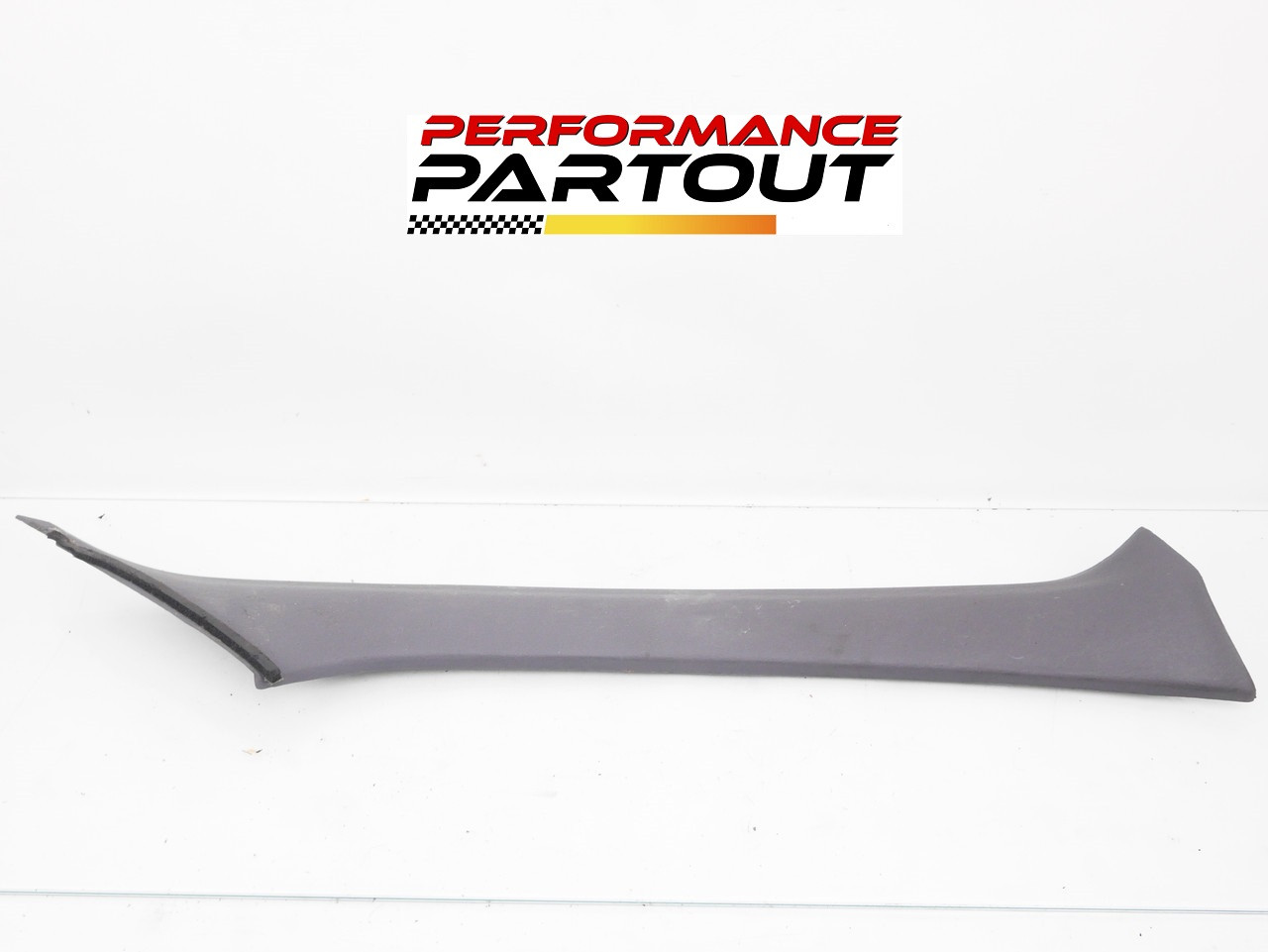 A Pillar plastic Front Passenger Right side 2G Spyder