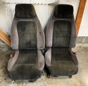 Front Seats 1G DSM Rainbow