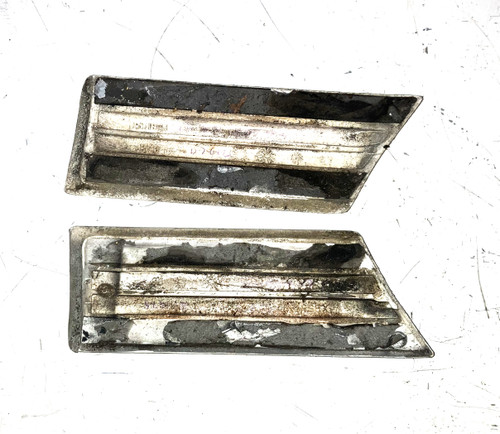 1GA Eclipse Fender Trim White Pair DSM