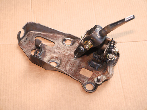 Shifter base assembly for 91-94 DSM