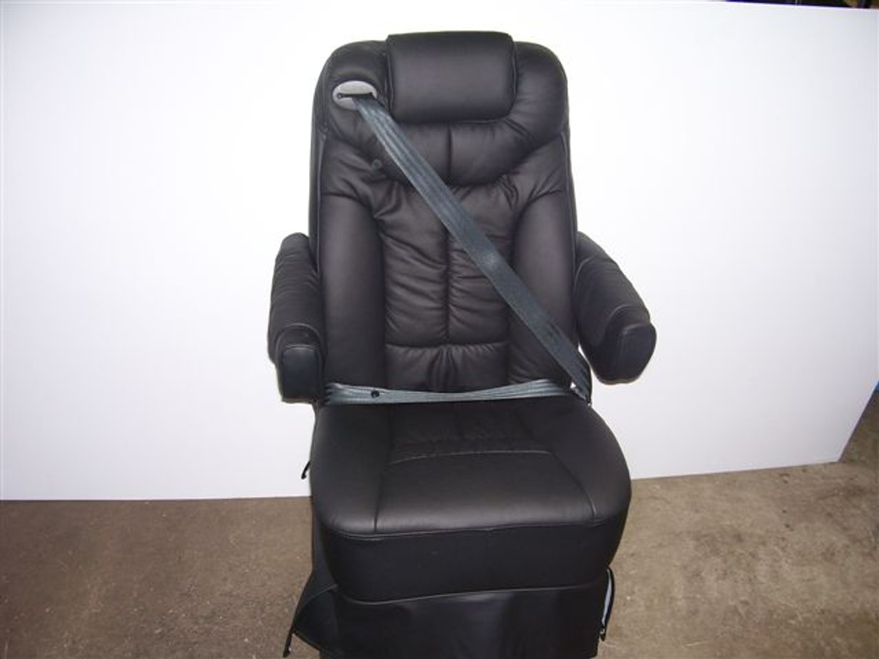 used rv captains chairs with integrated seat belts