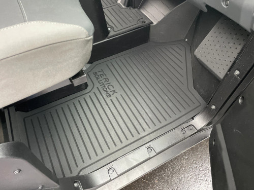 Kawasaki Ridge XL Crew Floor Mat Kit (2025+)