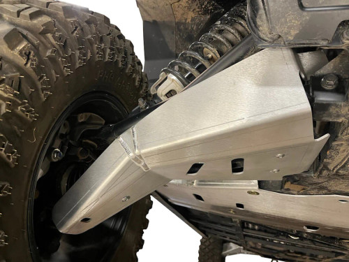 4-Piece Polaris XPEDITION A-Arms And CV Boot Guards