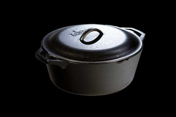 Lodge Pro Logic Seasoned Cast Iron Dutch Oven