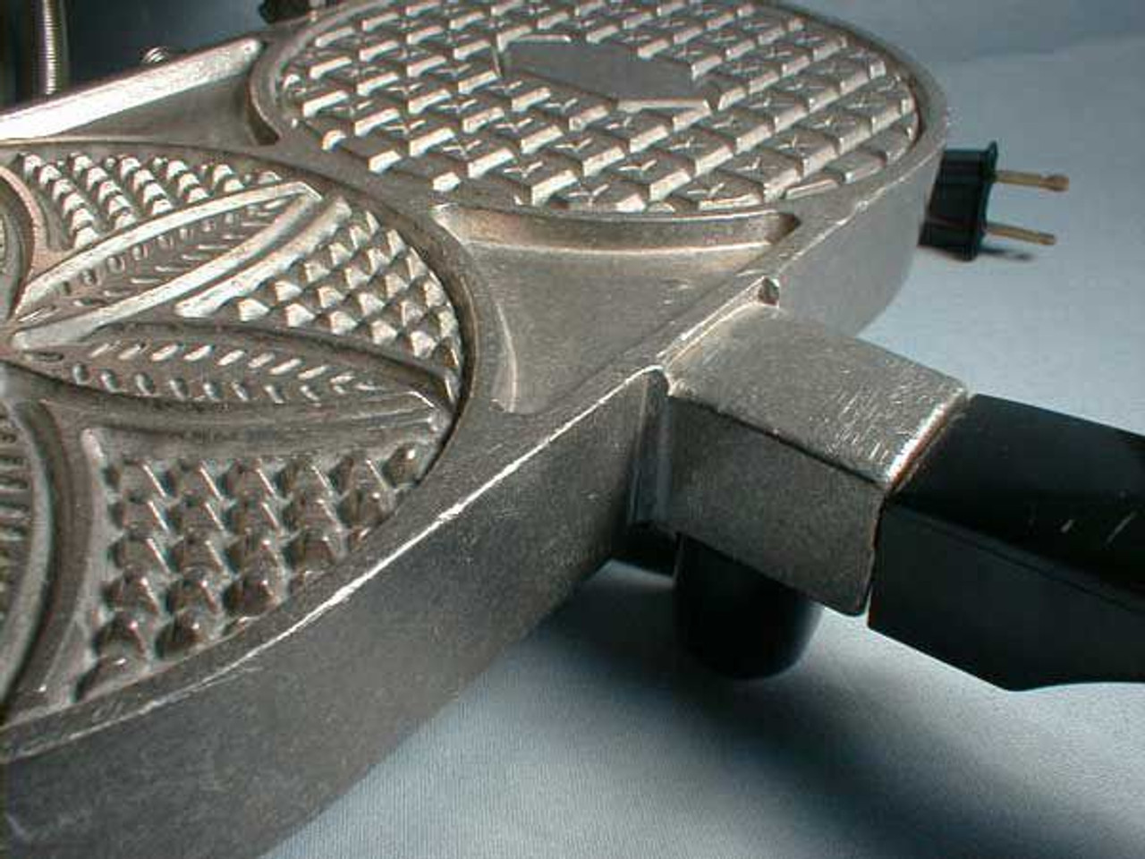 Palmer Electric Pizzelle Iron