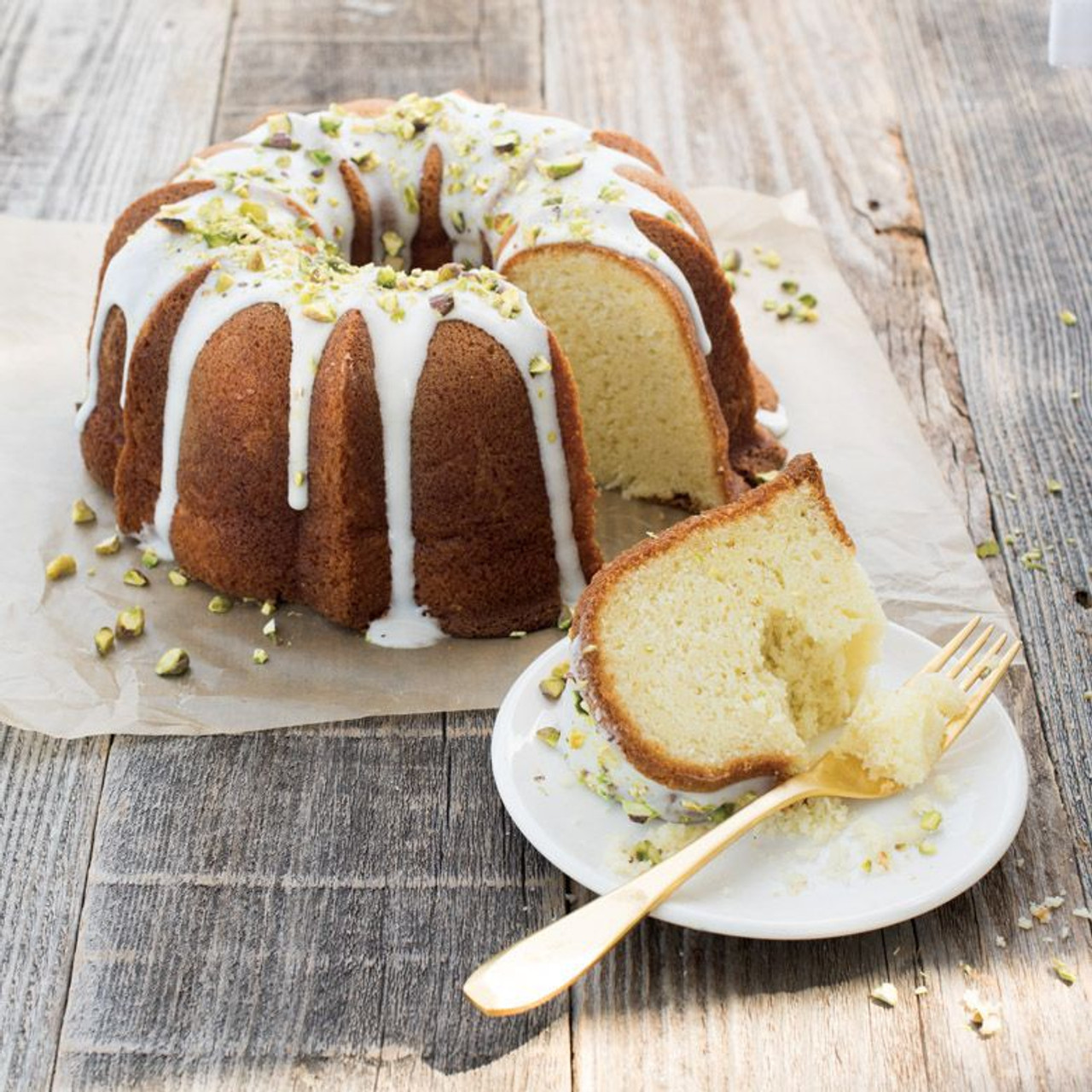 Nordic Ware Marquee Bundt Pan