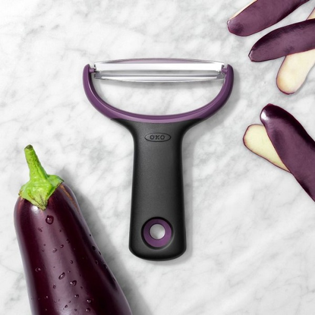 Why a Y-Peeler Is the Best Vegetable Peeler