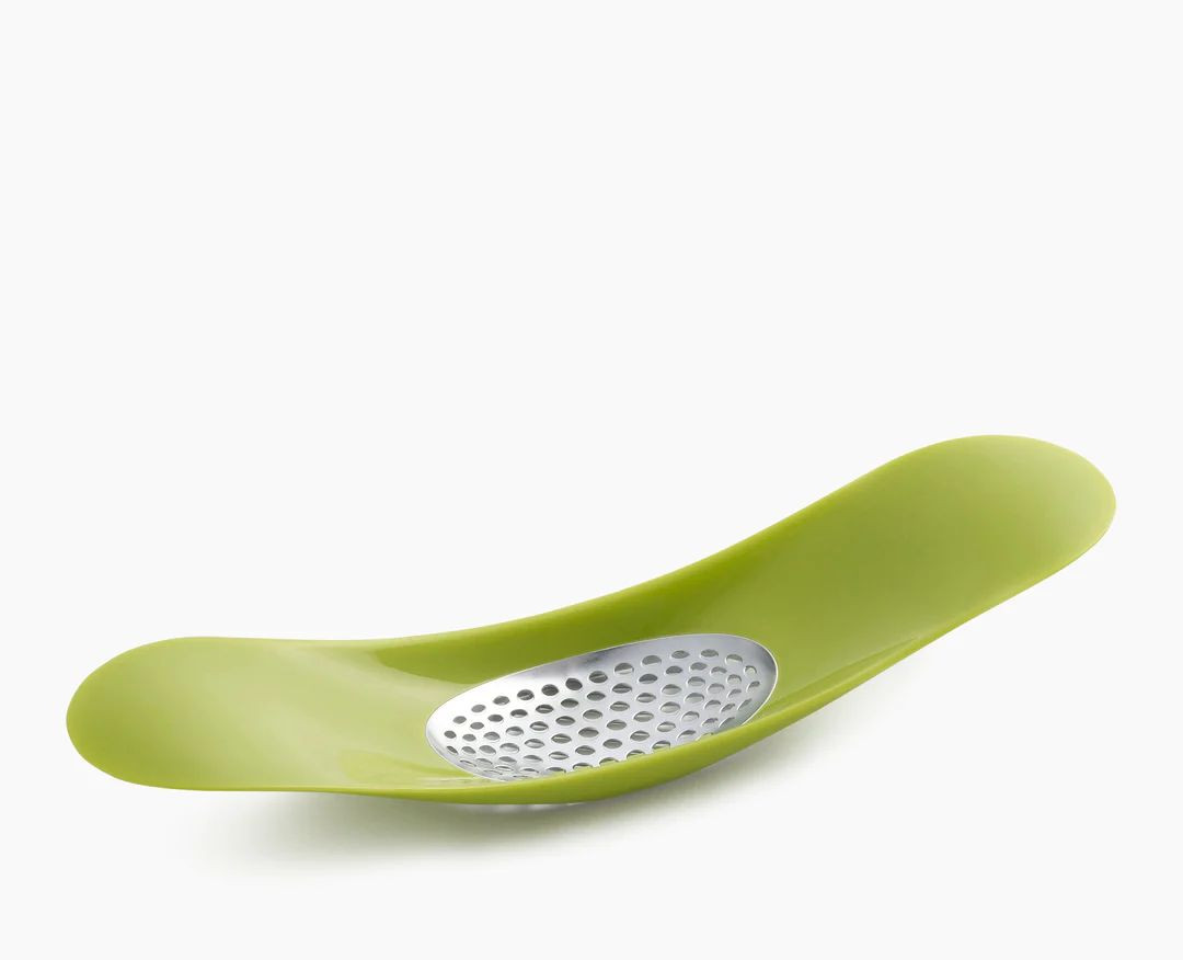 Rocker Garlic Crusher